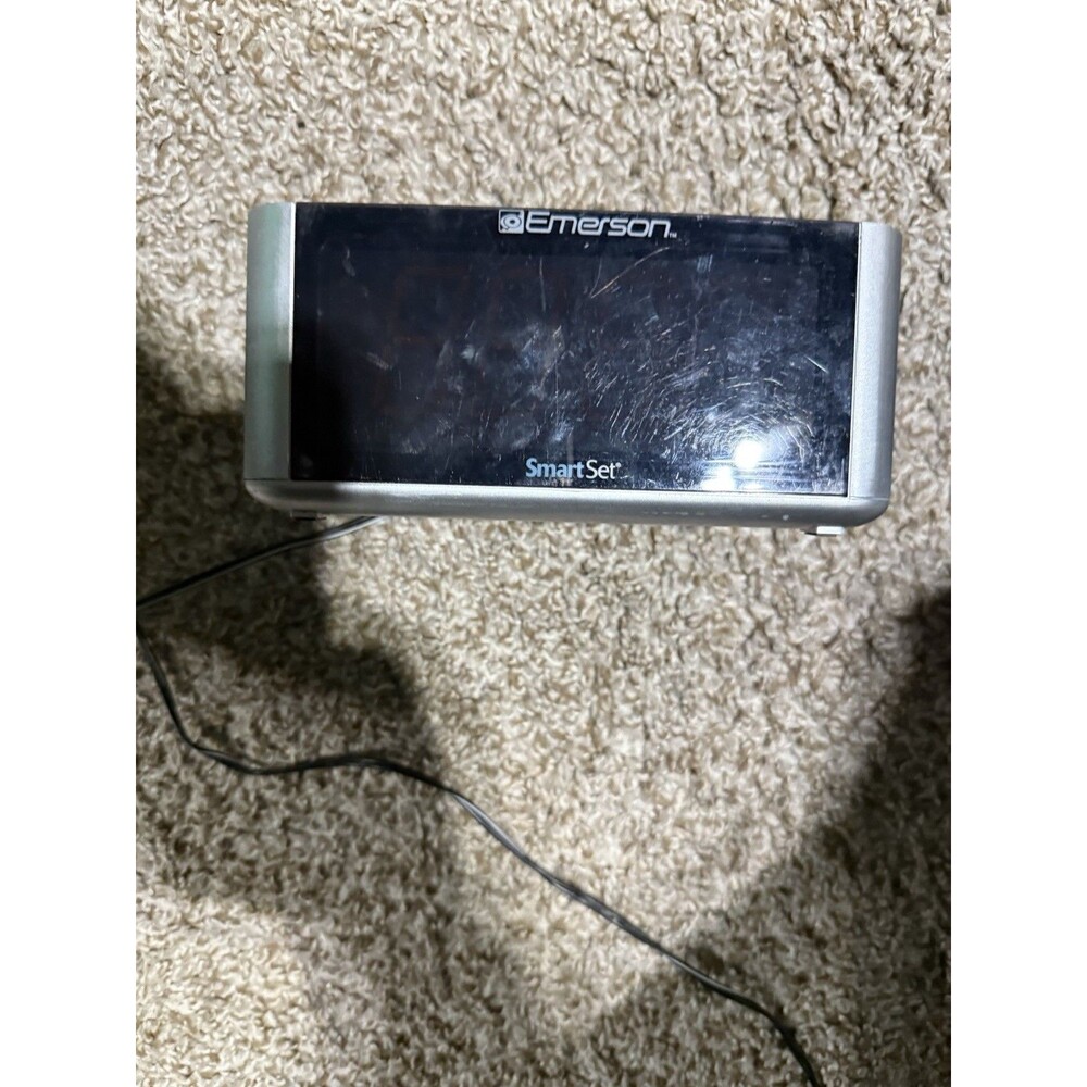 Emerson CKS1708 Smart Set Radio Alarm Clock Tested